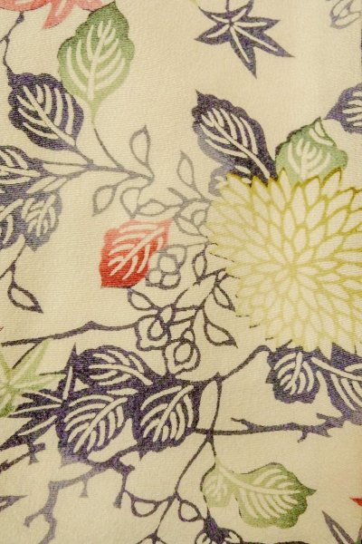 画像7: P0109M 女性用 羽織   シルク（正絹） オフ　ホワイト,  菊 【中古】【USED】【リサイクル】 ★★☆☆☆【P0109M】 (7)
