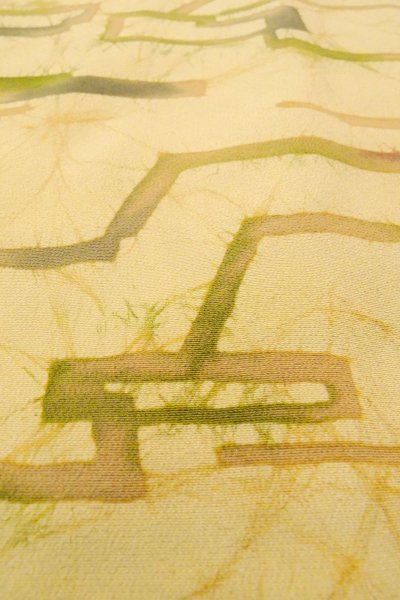 画像6: P0109P 女性用 羽織   シルク（正絹） 淡い黄色,  抽象的模様 【中古】【USED】【リサイクル】 ★★★☆☆【P0109P】 (6)
