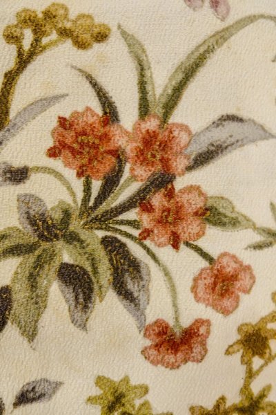 画像5: P0109T 女性用 羽織   シルク（正絹） 白,  花 【中古】【USED】【リサイクル】 ★★☆☆☆【P0109T】 (5)