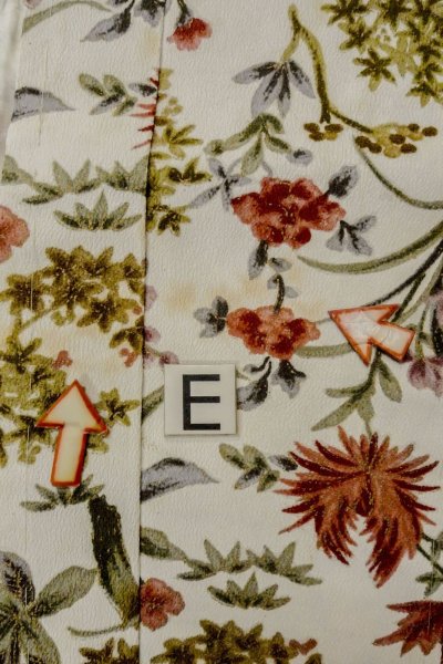 画像18: P0109T 女性用 羽織   シルク（正絹） 白,  花 【中古】【USED】【リサイクル】 ★★☆☆☆【P0109T】 (18)