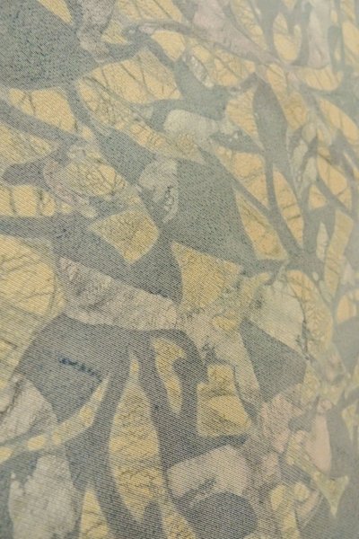 画像8: P0109W 女性用 羽織   シルク（正絹） 薄い灰色がかった水色,  抽象的模様 【中古】【USED】【リサイクル】 ★★☆☆☆【P0109W】 (8)