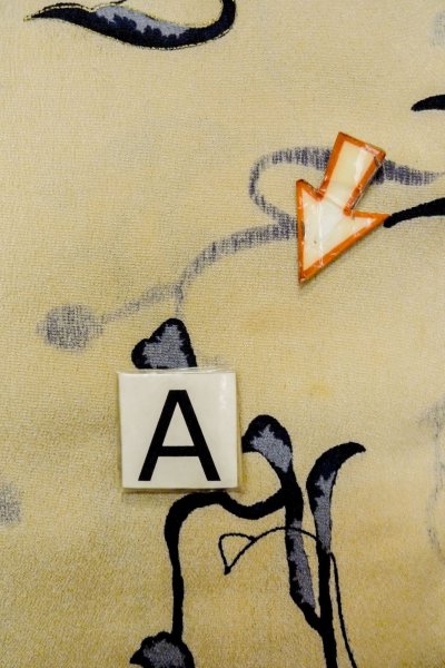 画像12: P0110B 女性用 羽織   シルク（正絹） 灰色がかったベージュ,  花 【中古】【USED】【リサイクル】 ★★★☆☆【P0110B】 (12)