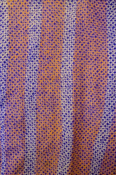 画像3: P0120C 女性用 羽織   シルク（正絹） 深い珊瑚色,  チェック柄 【中古】【USED】【リサイクル】 ★★★★☆【P0120C】 (3)