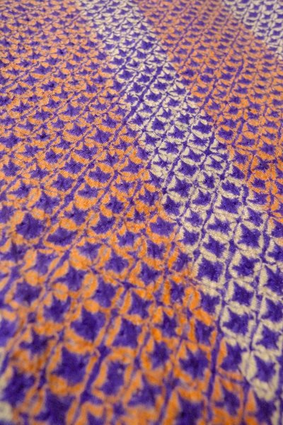 画像10: P0120C 女性用 羽織   シルク（正絹） 深い珊瑚色,  チェック柄 【中古】【USED】【リサイクル】 ★★★★☆【P0120C】 (10)