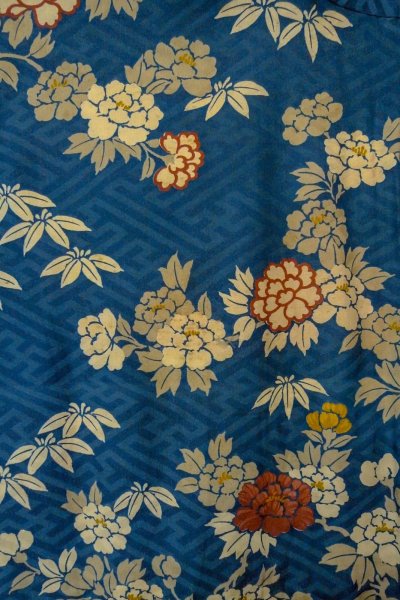 画像3: P0120G 女性用 羽織   シルク（正絹） 灰色がかった青,  ぼたん 【中古】【USED】【リサイクル】 ★★☆☆☆【P0120G】 (3)