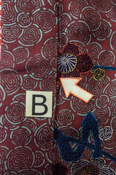 画像16: P0123C 女性用 羽織   シルク（正絹） 赤み紫色,  梅 【中古】【USED】【リサイクル】 ★☆☆☆☆【P0123C】 (16)