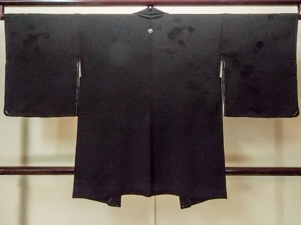 画像2: P0123G 女性用 羽織   シルク（正絹） 黒,  【中古】【USED】【リサイクル】 ★★★★☆【P0123G】 (2)