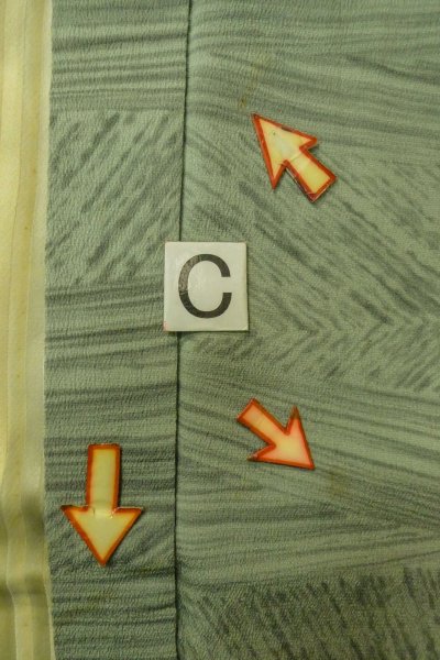 画像16: P0123H 女性用 羽織   シルク（正絹） 淡い灰色がかった青緑色,  線 【中古】【USED】【リサイクル】 ★★☆☆☆【P0123H】 (16)