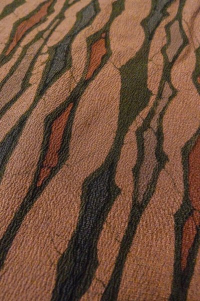 画像8: P0123L 女性用 羽織   シルク（正絹） 灰色がかったえんじ,  氷割 【中古】【USED】【リサイクル】 ★★★☆☆【P0123L】 (8)