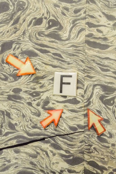 画像19: P0123M 女性用 羽織   シルク（正絹） 灰色,  もみじ 【中古】【USED】【リサイクル】 ★★☆☆☆【P0123M】 (19)