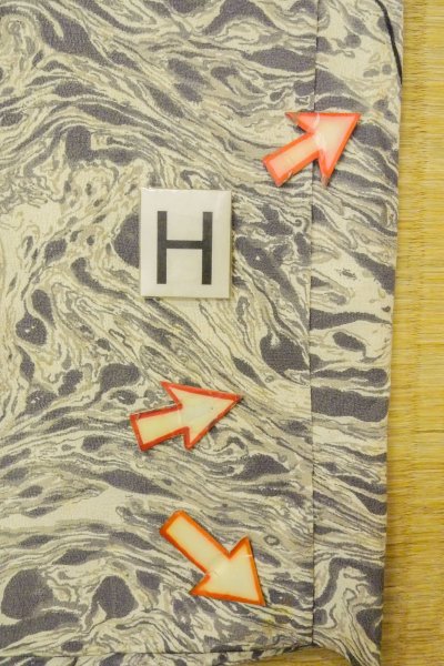 画像21: P0123M 女性用 羽織   シルク（正絹） 灰色,  もみじ 【中古】【USED】【リサイクル】 ★★☆☆☆【P0123M】 (21)