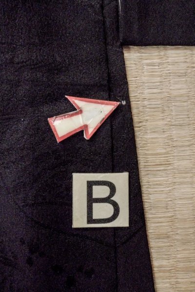 画像16: P0123O 女性用 羽織   シルク（正絹） 黒,  【中古】【USED】【リサイクル】 ★★★☆☆【P0123O】 (16)