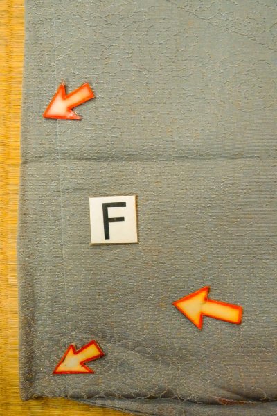 画像20: P0123P 女性用 羽織   シルク（正絹） 薄い青み灰色,  【中古】【USED】【リサイクル】 ★★☆☆☆【P0123P】 (20)