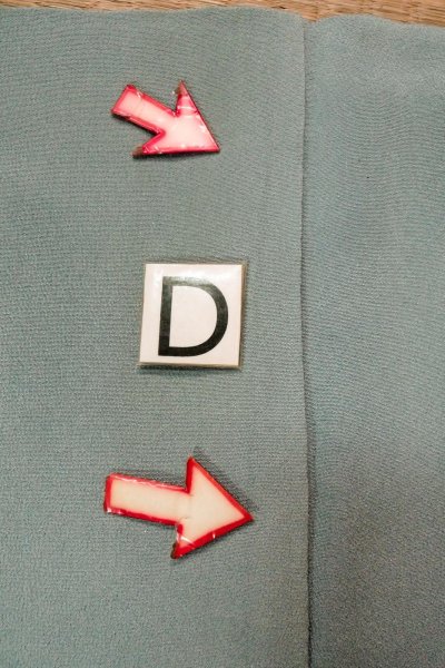 画像17: P0123Q 女性用 羽織   シルク（正絹） 灰色がかった水色,  草 【中古】【USED】【リサイクル】 ★★☆☆☆【P0123Q】 (17)