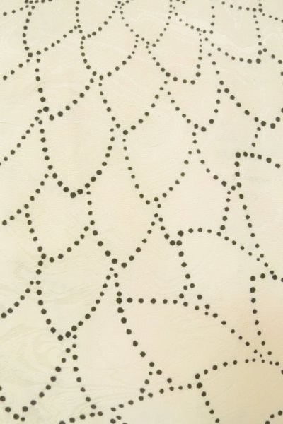 画像7: P0123W 女性用 羽織   化繊 白,  菊 【中古】【USED】【リサイクル】 ★★★★☆【P0123W】 (7)