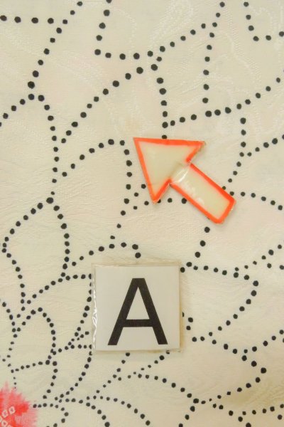 画像14: P0123W 女性用 羽織   化繊 白,  菊 【中古】【USED】【リサイクル】 ★★★★☆【P0123W】 (14)