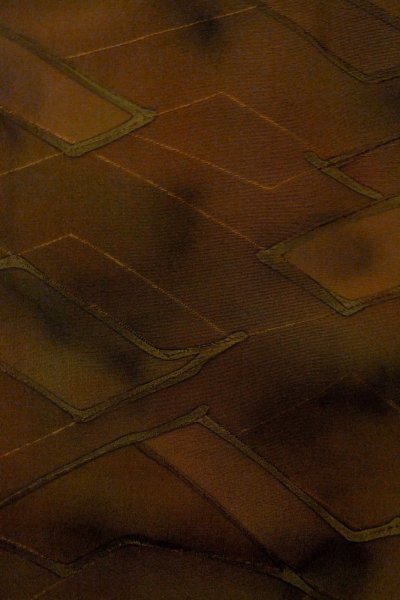 画像7: P0124C 女性用 羽織   シルク（正絹） 深い茶色,  抽象的模様 【中古】【USED】【リサイクル】 ★★★★☆【P0124C】 (7)