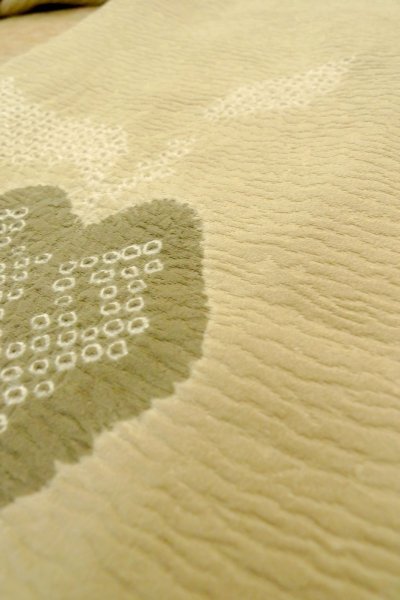 画像8: P0124D 女性用 羽織   シルク（正絹） 淡いベージュ,  葉 【中古】【USED】【リサイクル】 ★★☆☆☆【P0124D】 (8)