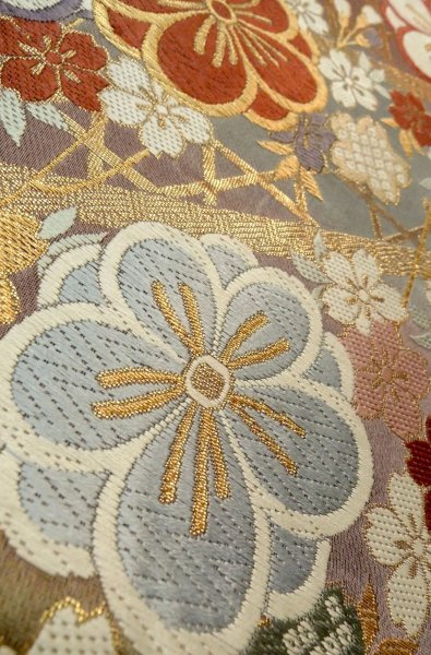 画像8: P0206B 袋帯 女性用着物 シルク（正絹） 光沢のある 灰色がかった マルチカラー 桜 【中古】 【USED】 【リサイクル】 ★★★☆☆ (8)