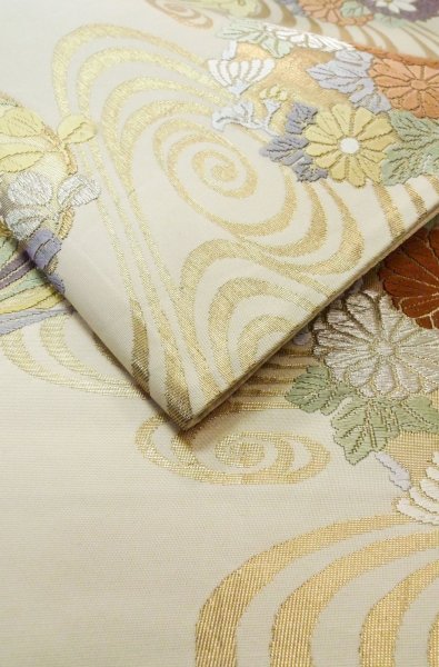 画像11: P0206C 袋帯 女性用着物 シルク（正絹）   オフ　ホワイト 花丸文 【中古】 【USED】 【リサイクル】 ★★★☆☆ (11)