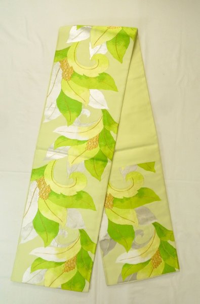 画像1: P0206E 袋帯 女性用着物 シルク（正絹）  淡い 黄緑色 葉 【中古】 【USED】 【リサイクル】 ★★★☆☆ (1)