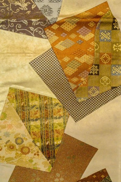 画像3: P0206G 袋帯 女性用着物 シルク（正絹）  淡い マルチカラー ぼたん 【中古】 【USED】 【リサイクル】 ★★★★☆ (3)