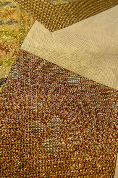 画像10: P0206G 袋帯 女性用着物 シルク（正絹）  淡い マルチカラー ぼたん 【中古】 【USED】 【リサイクル】 ★★★★☆ (10)