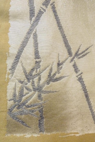 画像6: P0206J 袋帯 女性用着物 シルク（正絹）  薄い オフ　ホワイト 梅 【中古】 【USED】 【リサイクル】 ★★★☆☆ (6)