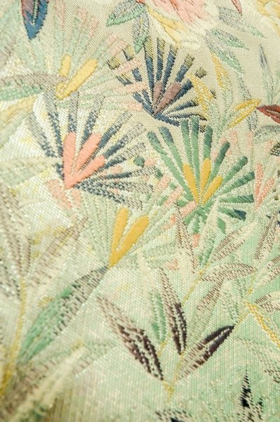 画像9: P0206K 袋帯 女性用着物 シルク（正絹）  光沢のある オフ　ホワイト 花 【中古】 【USED】 【リサイクル】 ★★★★☆ (9)