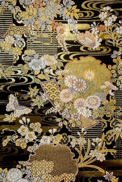 画像3: P0206R 袋帯 女性用着物 シルク（正絹）  光沢のある 黒 花 【中古】 【USED】 【リサイクル】 ★★★★☆ (3)