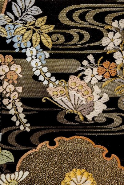 画像7: P0206R 袋帯 女性用着物 シルク（正絹）  光沢のある 黒 花 【中古】 【USED】 【リサイクル】 ★★★★☆ (7)