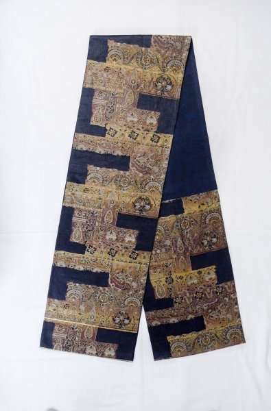 画像1: P0206W 袋帯 女性用着物 シルク（正絹）  深い 藍 唐花 【中古】 【USED】 【リサイクル】 ★★★☆☆ (1)