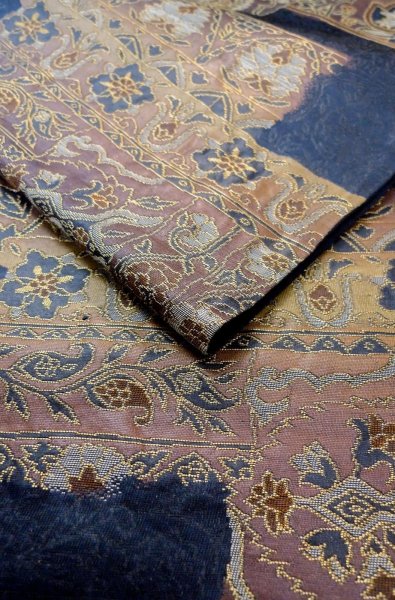 画像11: P0206W 袋帯 女性用着物 シルク（正絹）  深い 藍 唐花 【中古】 【USED】 【リサイクル】 ★★★☆☆ (11)