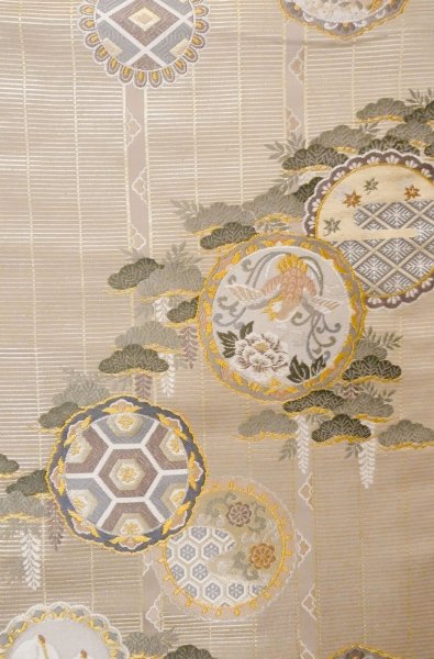 画像6: P0206X 丸帯 女性用着物 シルク（正絹）  淡い 藤色 桜 【中古】 【USED】 【リサイクル】 ★★★★☆ (6)