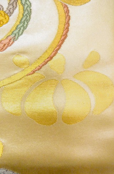 画像6: P0207C 袋帯 女性用着物 シルク（正絹）  光沢のある 金色 花 【中古】 【USED】 【リサイクル】 ★★★★☆ (6)