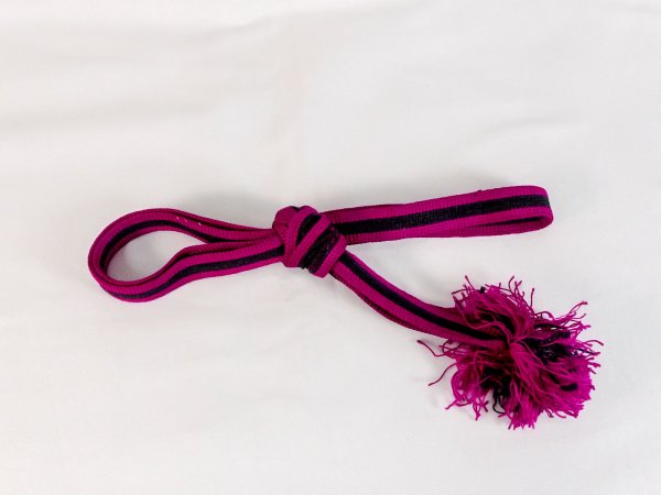 画像1: P0219XO 帯締め 女性用着物 シルク（正絹） 鮮やか 紫み 桃色 縞 【中古】 【USED】 【リサイクル】 ★☆☆☆☆ (1)