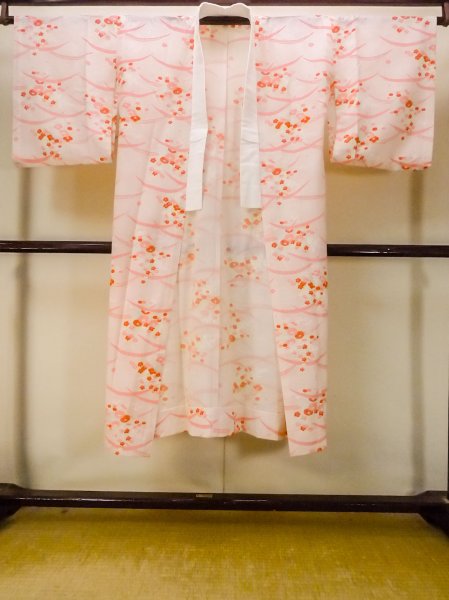 画像1: P0225W 女性用 襦袢   モスリン 薄い桃色,  桜 【中古】【USED】【リサイクル】 ★★★☆☆【P0225W】 (1)