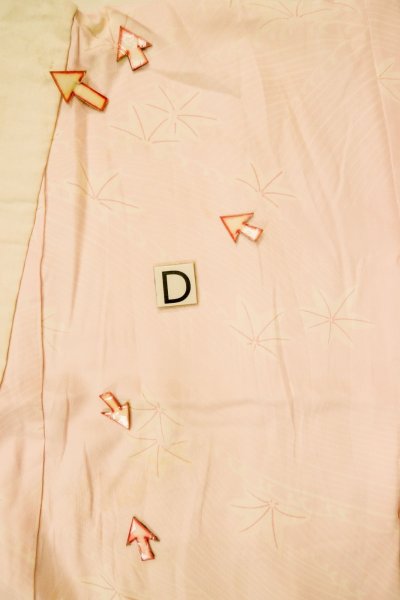 画像17: P0226B 女性用 襦袢   シルク（正絹） 淡い桃色,  もみじ 【中古】【USED】【リサイクル】 ★★☆☆☆【P0226B】 (17)
