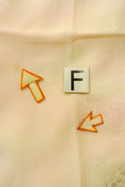 画像17: P0226C 女性用 襦袢   シルク（正絹） 淡い桃色,  もみじ 【中古】【USED】【リサイクル】 ★★☆☆☆【P0226C】 (17)
