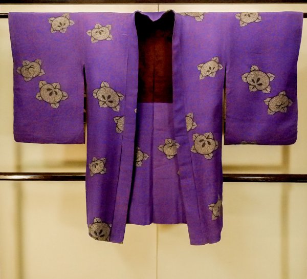 画像1: P0312K 女性用 羽織   シルク（正絹） 鮮やか紫色,  橘 【中古】【USED】【リサイクル】 ★★★☆☆【P0312K】 (1)