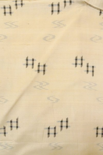 画像3: P0408D 女性用 紬   シルク（正絹） 薄いベージュ,  流水 【中古】【USED】【リサイクル】 ★★☆☆☆【P0408D】 (3)