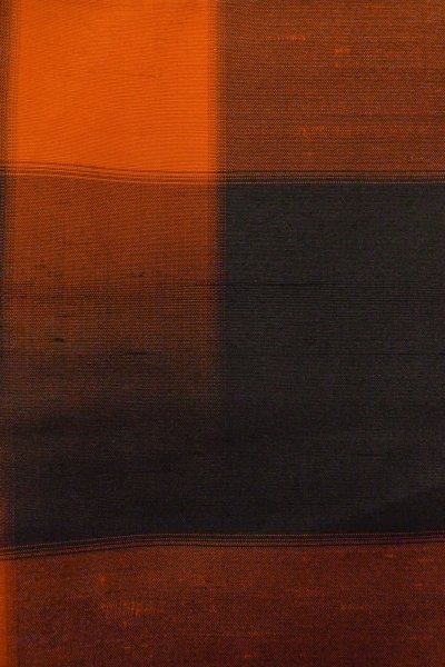 画像5: P0408H 女性用 紬   シルク（正絹） 赤色,  チェック柄 【中古】【USED】【リサイクル】 ★★★☆☆【P0408H】 (5)