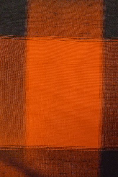画像7: P0408H 女性用 紬   シルク（正絹） 赤色,  チェック柄 【中古】【USED】【リサイクル】 ★★★☆☆【P0408H】 (7)