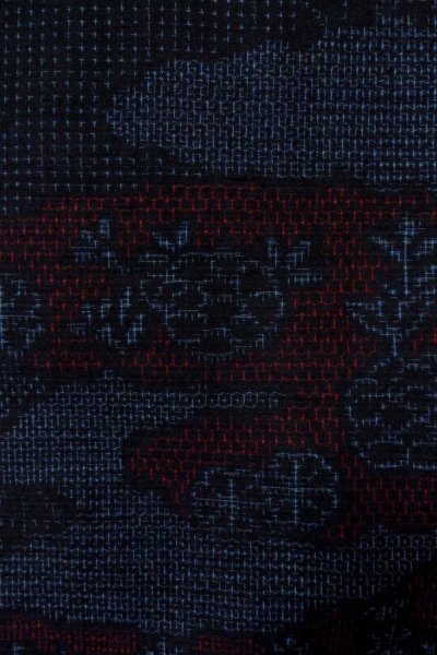画像7: P0408K 女性用 紬   シルク（正絹） 紺,  花 【中古】【USED】【リサイクル】 ★★★★☆【P0408K】 (7)
