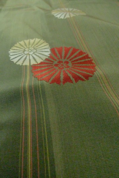 画像8: P0408U 女性用 紬   シルク（正絹） 灰色がかった緑色,  縞 【中古】【USED】【リサイクル】 ★★★☆☆【P0408U】 (8)