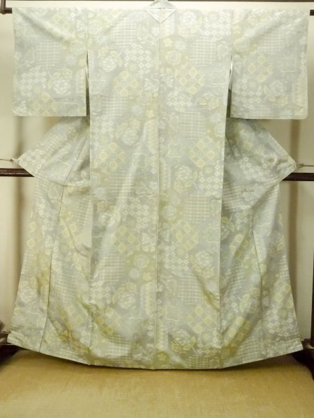 画像1: P0409D 女性用 紬  十日町紬  シルク（正絹） 淡い青緑色,  花 【中古】【USED】【リサイクル】 ★★☆☆☆【P0409D】 (1)