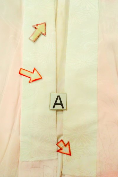 画像14: P0421A 女性用 襦袢   シルク（正絹） 淡い桃色,  ぼかし 【中古】【USED】【リサイクル】 ★★☆☆☆【P0421A】 (14)
