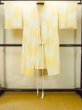 画像1: P0421G 女性用 襦袢   シルク（正絹） 淡い黄色,  四角 【中古】【USED】【リサイクル】 ★★☆☆☆【P0421G】 (1)