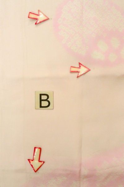画像15: P0421H 女性用 襦袢   シルク（正絹） 淡い桃色,  抽象的模様 【中古】【USED】【リサイクル】 ★★☆☆☆【P0421H】 (15)