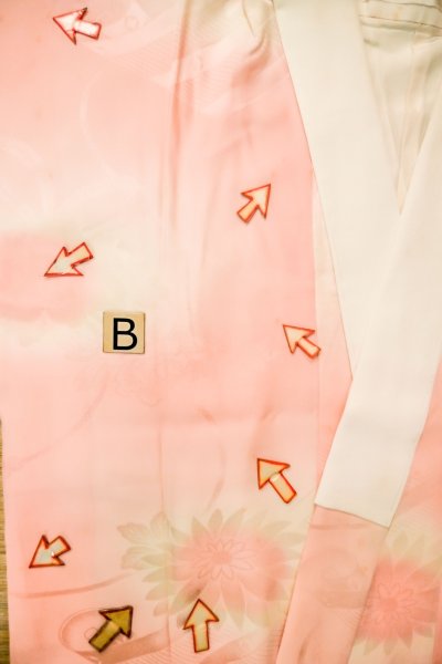 画像15: P0421L 女性用 襦袢   シルク（正絹） 淡い桃色,  ぼかし 【中古】【USED】【リサイクル】 ★★☆☆☆【P0421L】 (15)